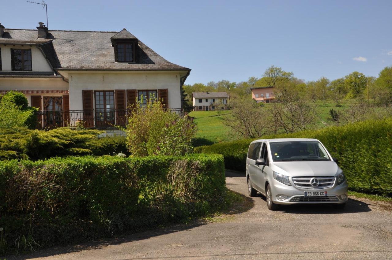 Le Curieux De Conques Bed & Breakfast Saint-Cyprien-sur-Dourdou Bagian luar foto